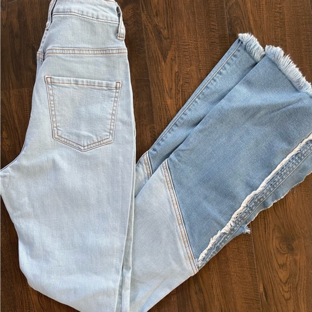 Fashion Nova Catch a Tone‎ Flare Jeans - Picture 7 of 7